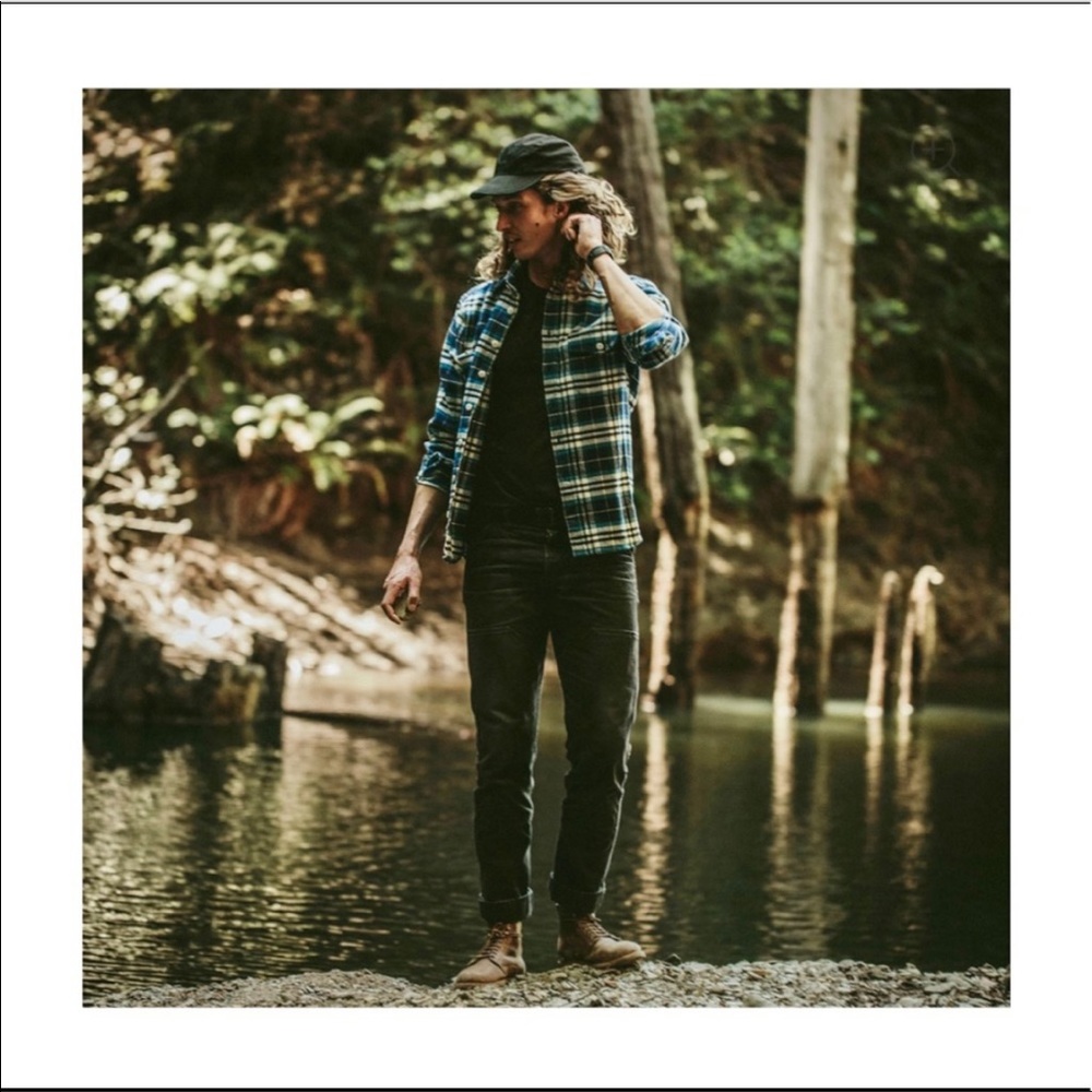 NWOT Taylor Stitch The Crater Shirt in Navy Flannel - 44 XL
